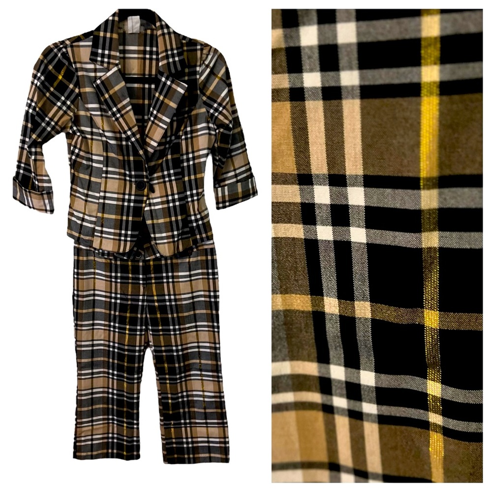 NWOT 2 PC Woman's Plaid Blazer Jacket Pantsuit Outfit YS Size S